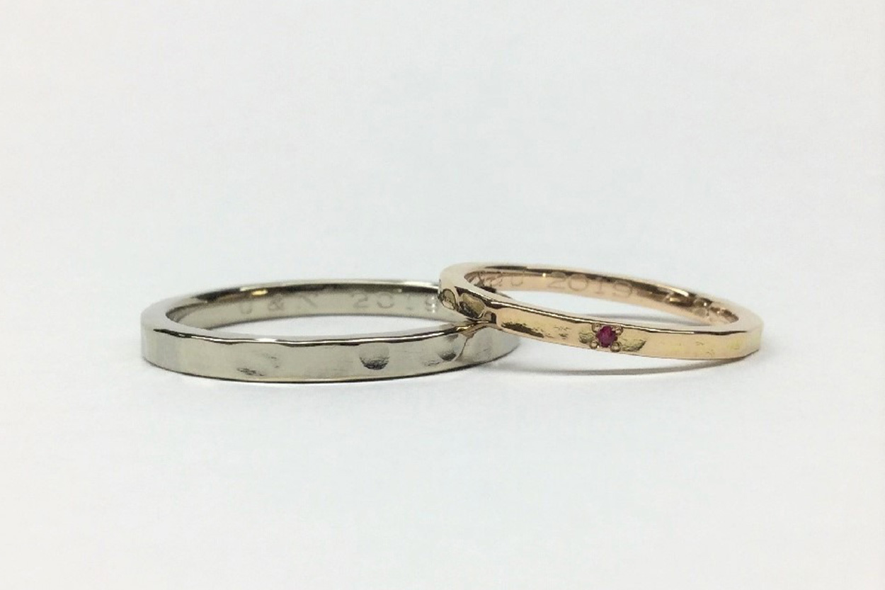 手元を飾るかわいらしい結婚指輪 – 手作り結婚指輪・婚約指輪の鎌倉彫金工房